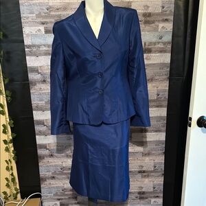 Elegant Blue Skirt Suit Set